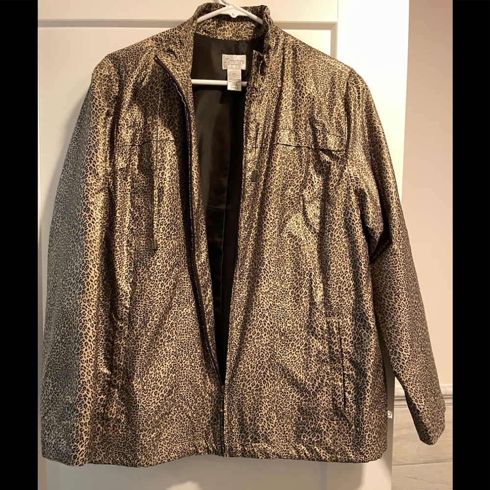 Versatile Zenergy by Chicos Windbreaker Jacket